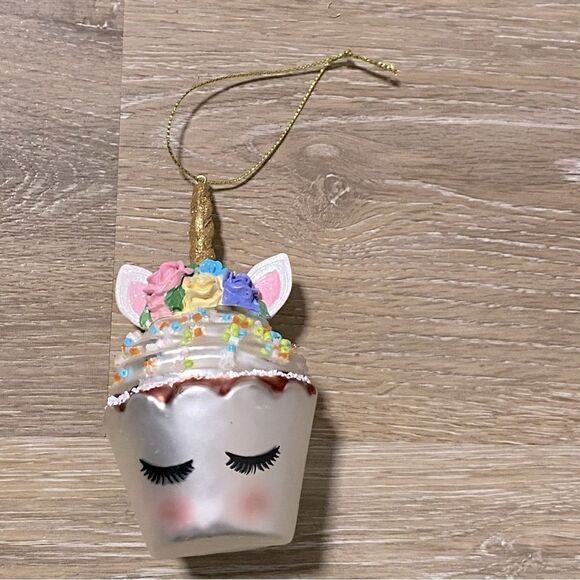 White Unicorn Face CupCake sprinkle Christmas holiday Ornament Blown Glass 4.5” - Picture 1 of 8